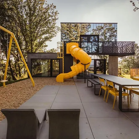 Kindadom - Maison Pour Insolites Et Inoubliables En Belgique Montzen