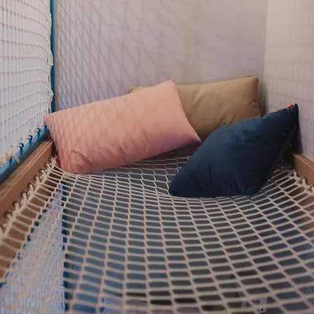 Kindadom - Maison Pour Insolites Et Inoubliables En Belgique * Montzen